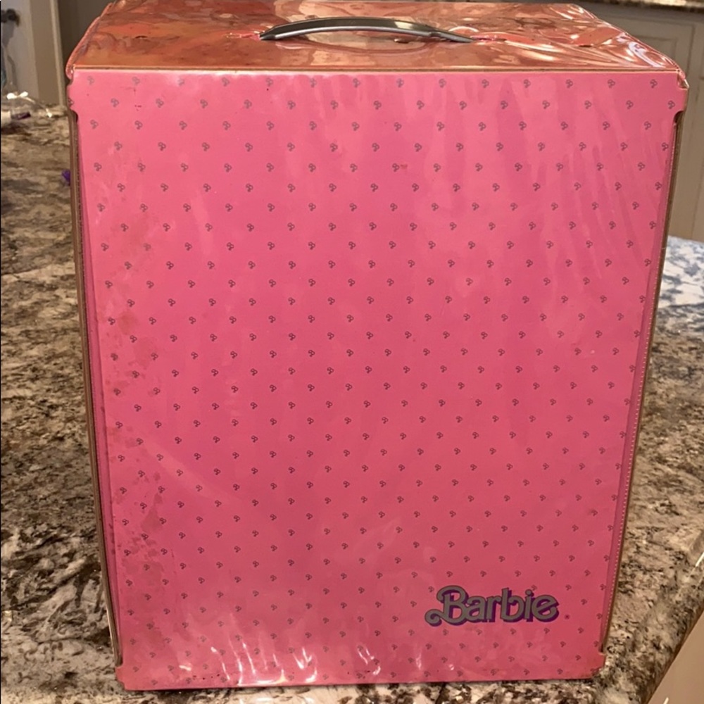 Barbie Doll Case 1985